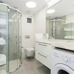 아파트 First Line Sea, Luxury Penthouse, Sea And Sunset View Vivenda Vacational Guayero 618